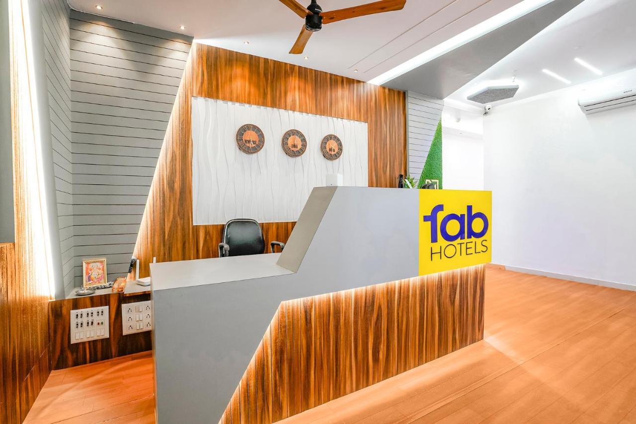Fabhotel Magnus Surat Exterior foto